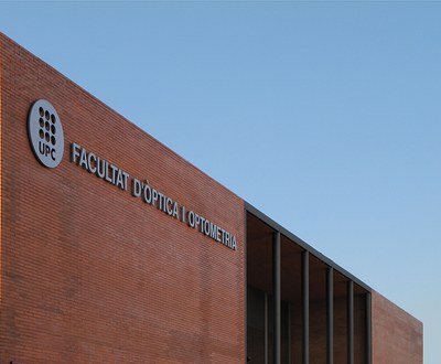 El Grau en Òptica i Optometria de la FOOT es situa en la primera posició dels Graus on els estudiants troben feina més aviat, amb una taxa d’ocupació del 96.4%