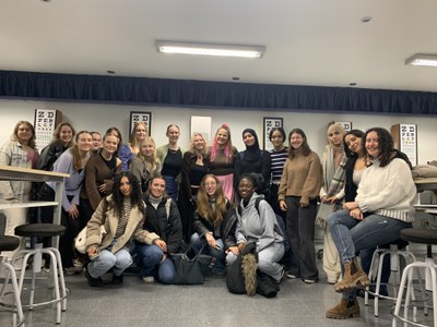 Visita estudiants de Finlàndia